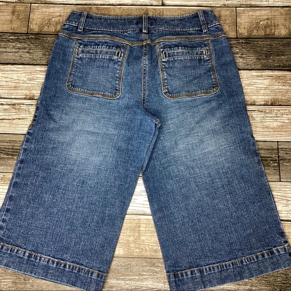 Capri length Jean "shorts" - Picture 2 of 3